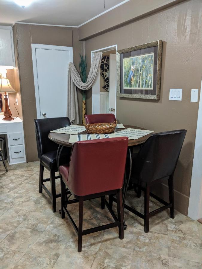 Guest house Friday Bacliff